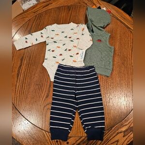 Carters 3pc Dinosaur vest set